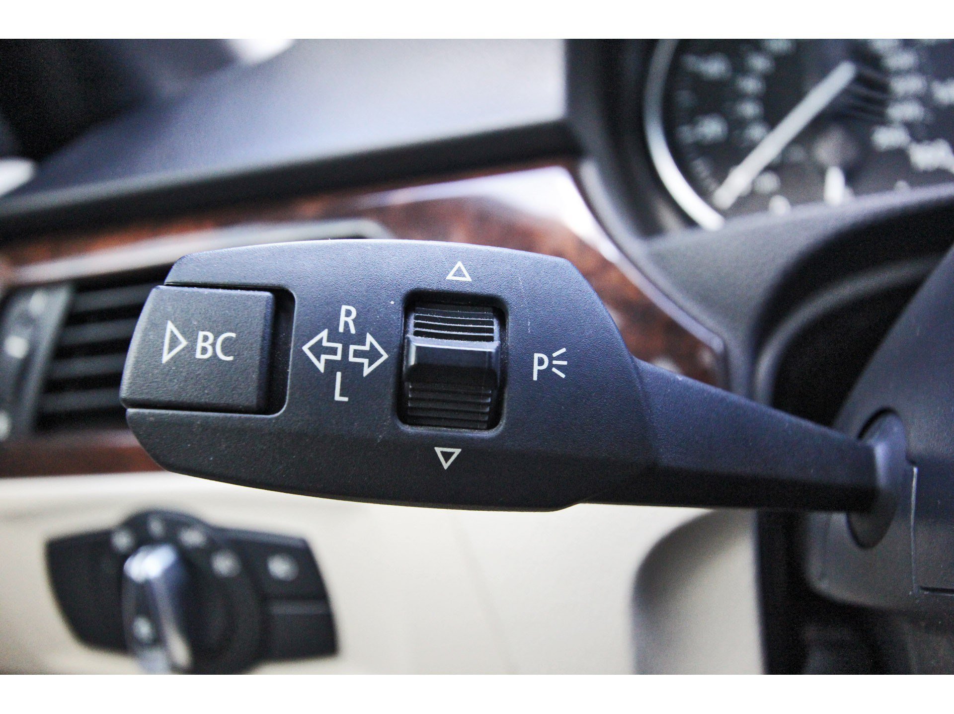 Used 2012 BMW 328i Convertible RWD image 20
