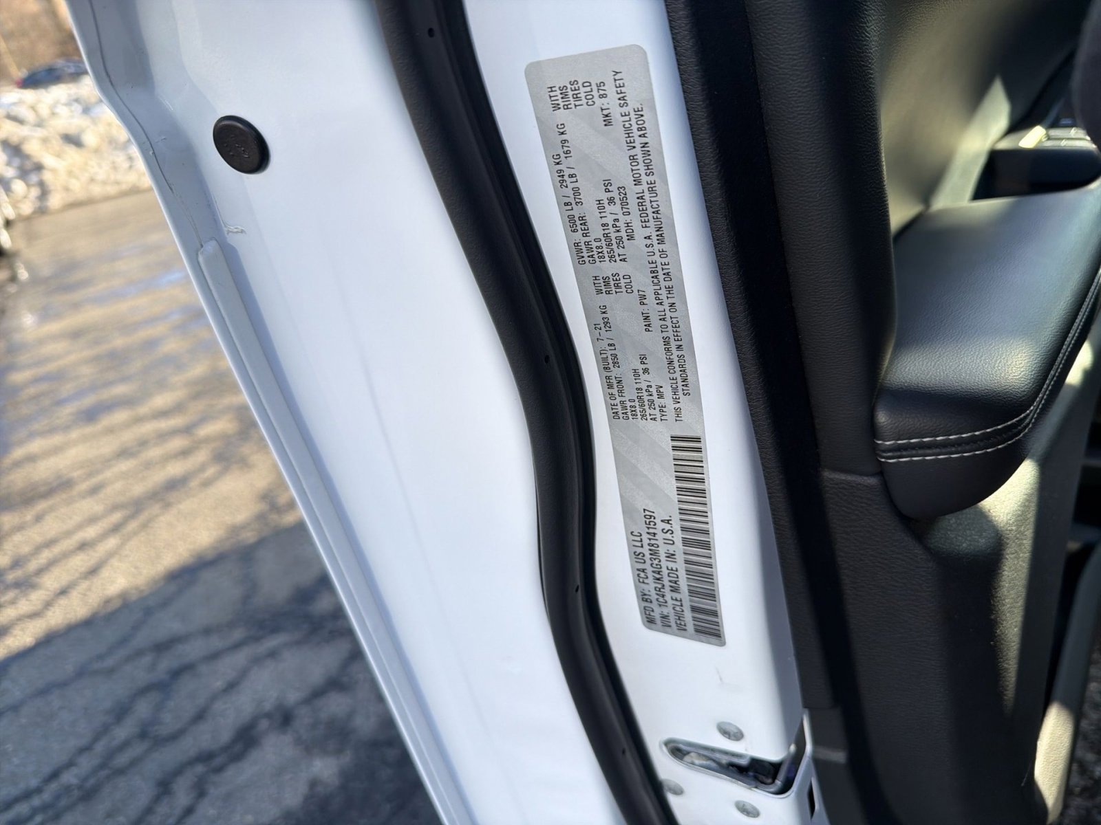 Used 2021 Jeep Grand Cherokee L Laredo w/ Luxury Tech Group I image 28