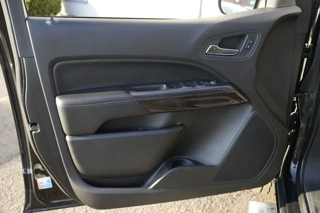 Used 2016 GMC Canyon SLT w/ Driver Alert Package AWD/4WD image 19