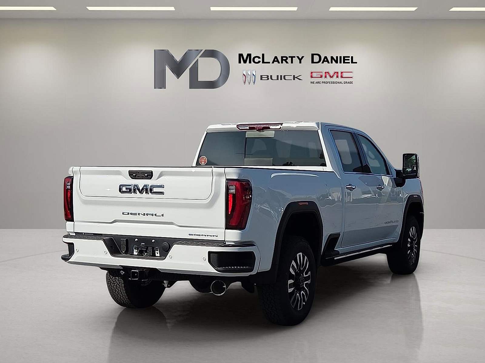 New 2026 GMC Sierra 2500 Denali Ultimate w/ Max Trailering Package image 5
