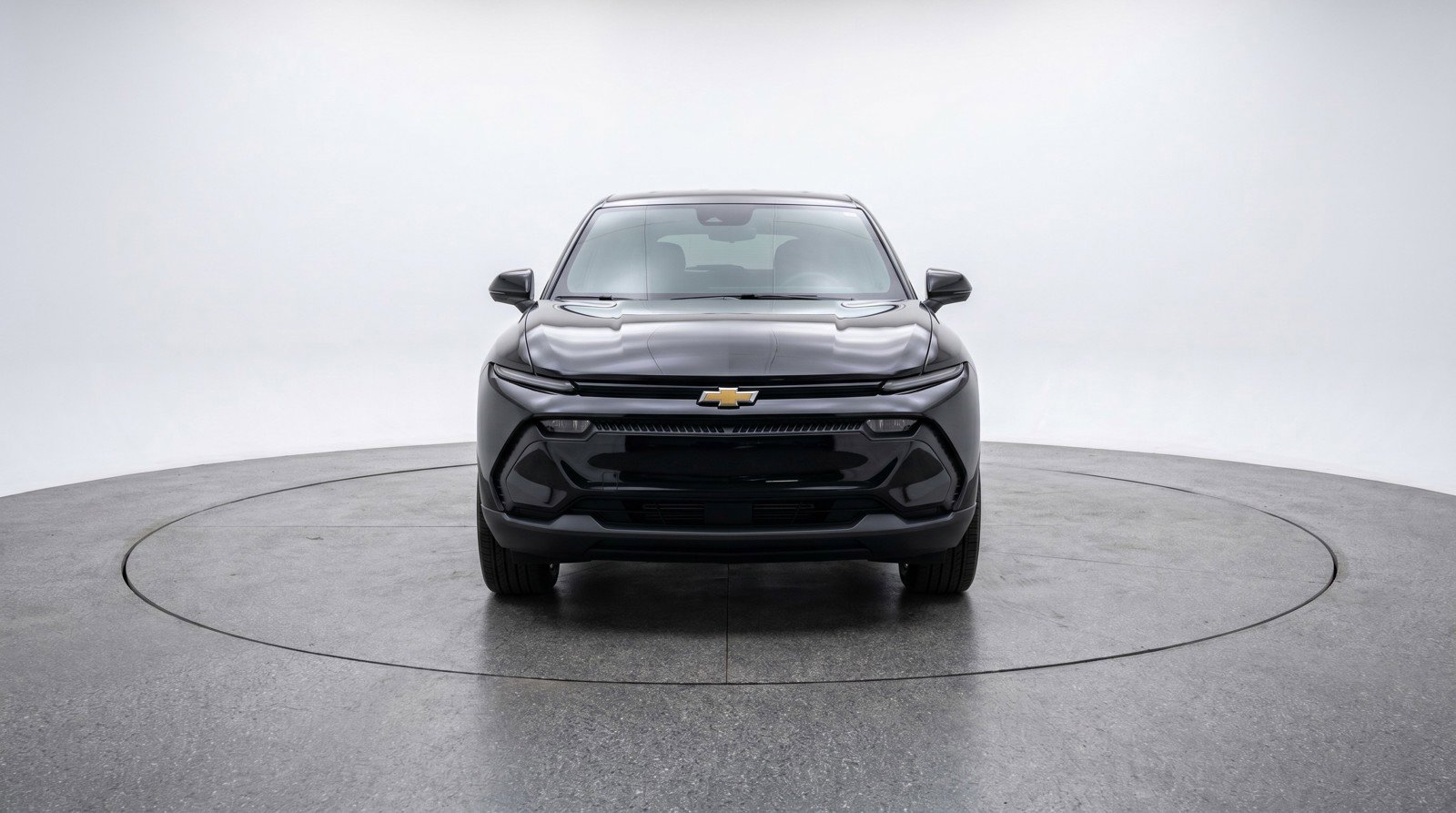 Used 2025 Chevrolet Equinox LT FWD image 2