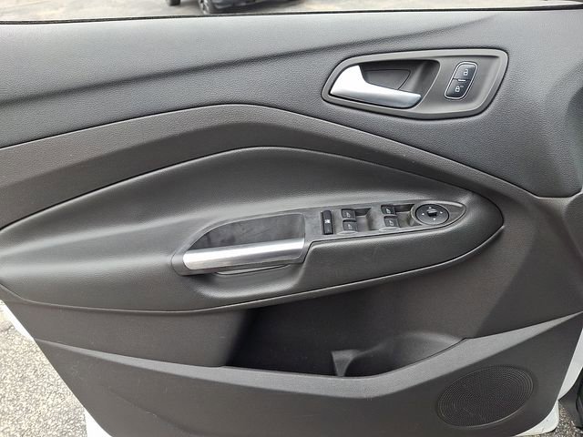 Used 2018 Ford Escape SE image 12