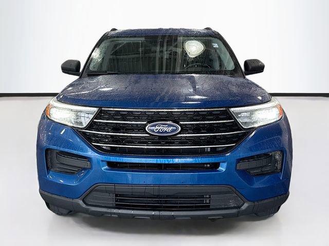 Used 2021 Ford Explorer XLT image 4