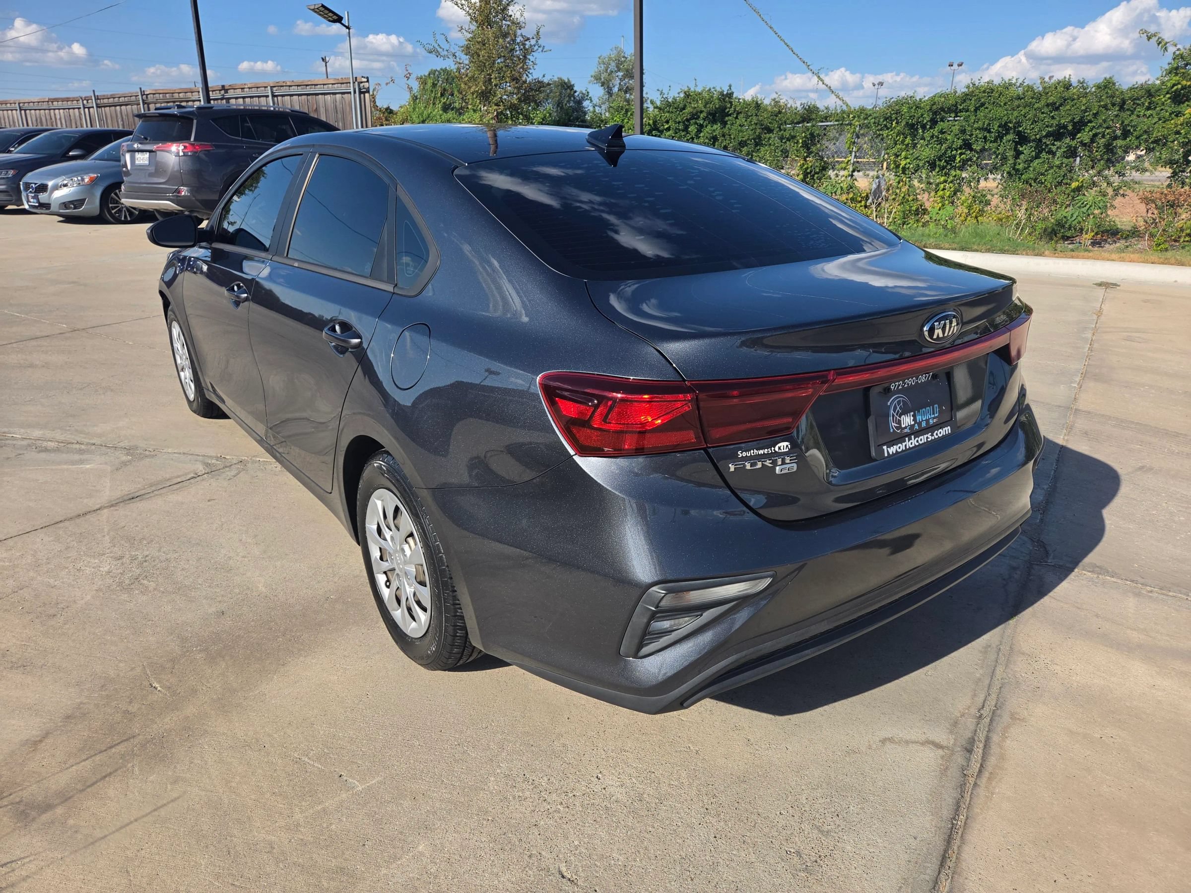 Used 2021 Kia Forte Sedan FWD image 9