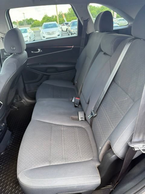 Used 2019 Kia Sorento FWD w/ Option Group 020 image 10