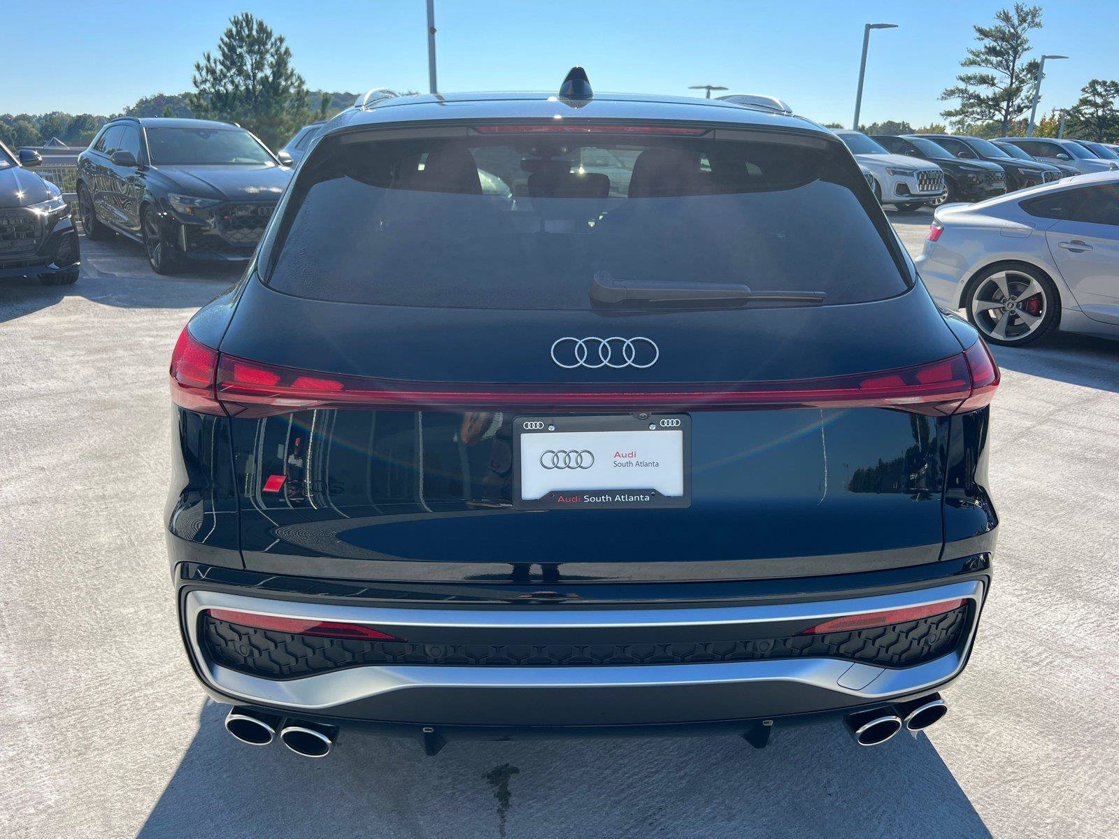 New 2026 Audi SQ5 Prestige AWD/4WD image 6