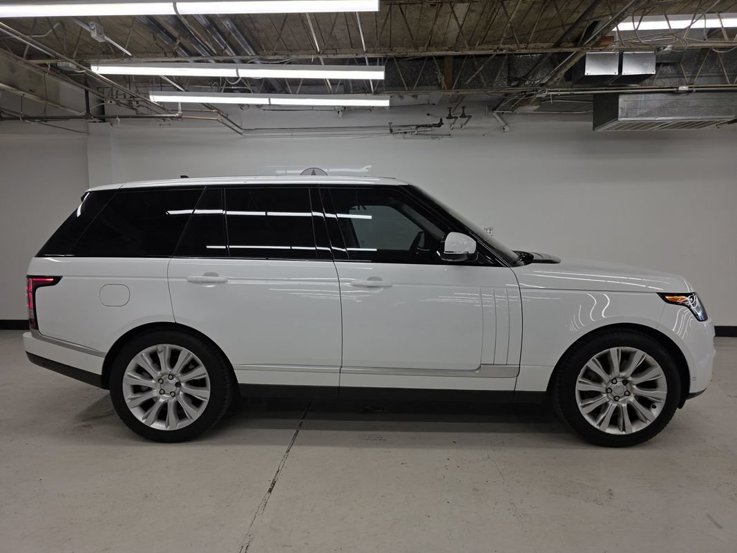 Used 2016 Land Rover Range Rover Supercharged AWD/4WD image 6