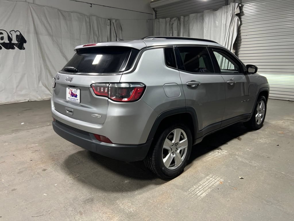 Used 2022 Jeep Compass Latitude w/ Convenience Group FWD image 7