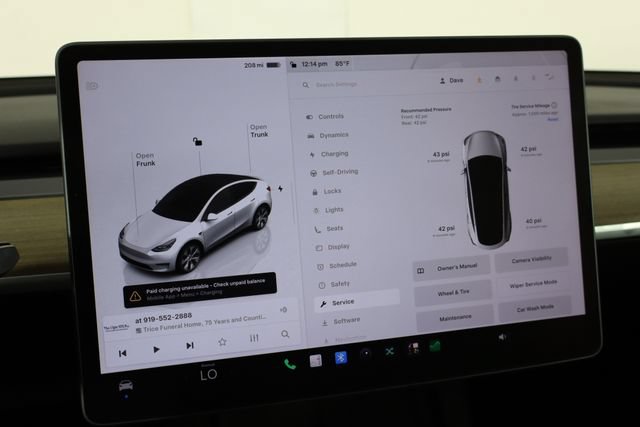 Used 2023 Tesla Model Y 2WD image 37