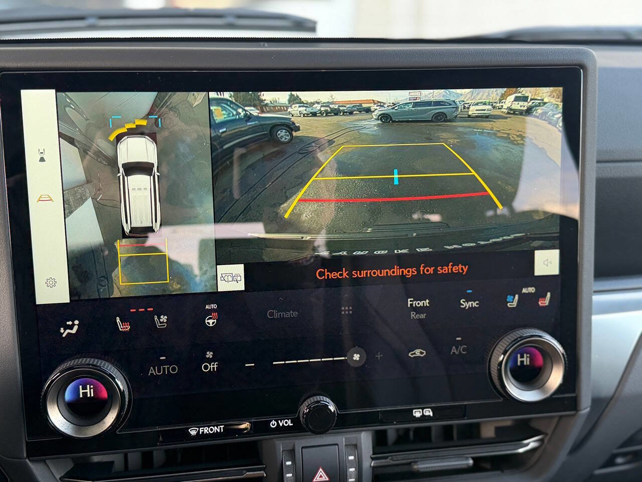 Used 2024 Lexus GX 550 w/ Accessory Package (Z1) image 20