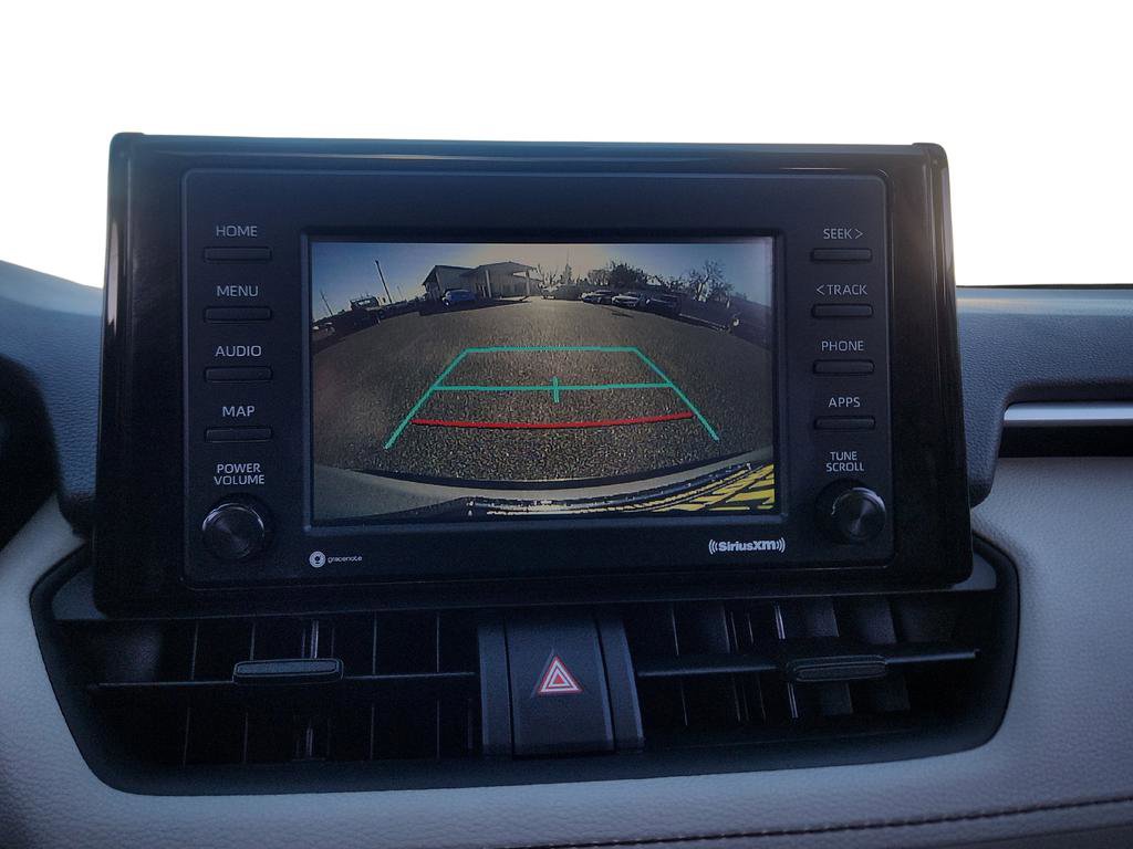 Used 2021 Toyota RAV4 XLE w/ Convenience Package image 17