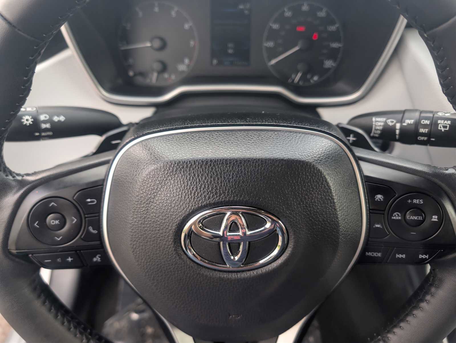 Certified 2023 Toyota Corolla SE FWD image 17