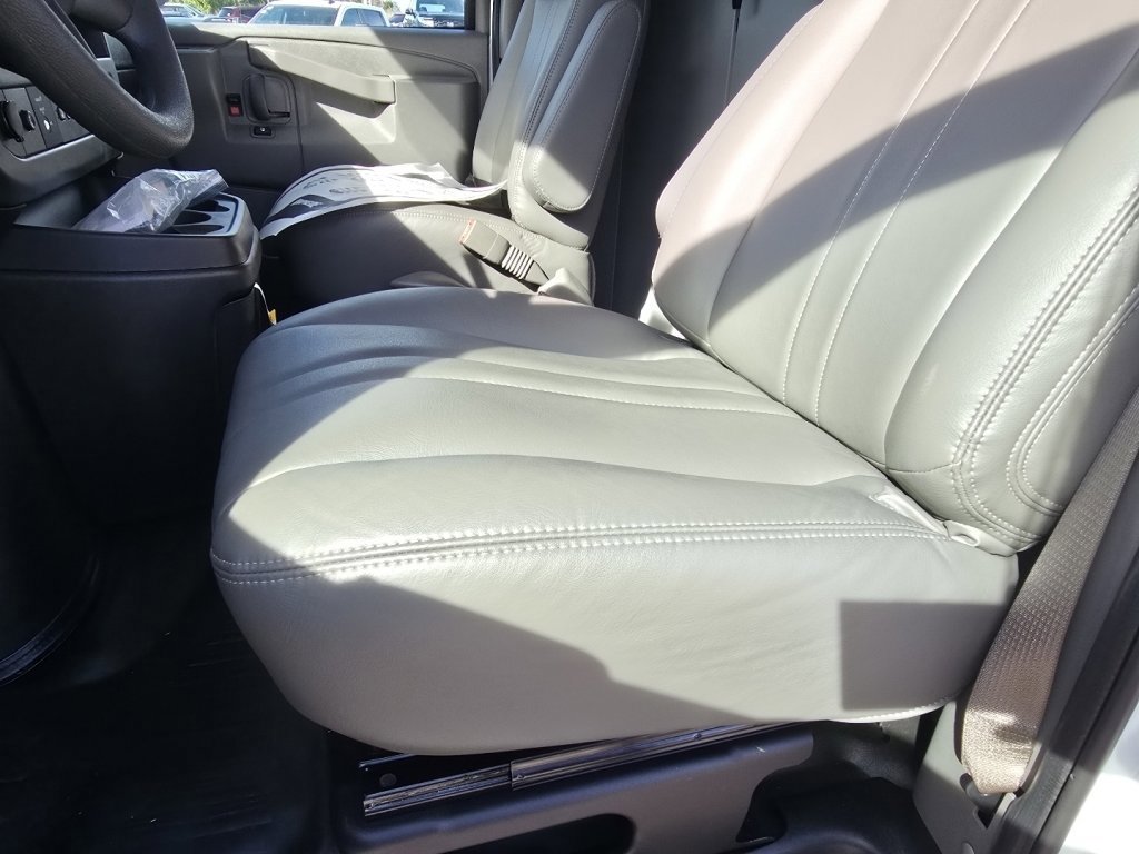 New 2025 Chevrolet Express 2500 w/ Driver Convenience Package image 14