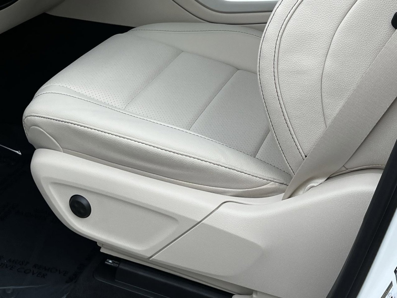 Certified 2025 Mercedes-Benz GLE 350 4MATIC image 12