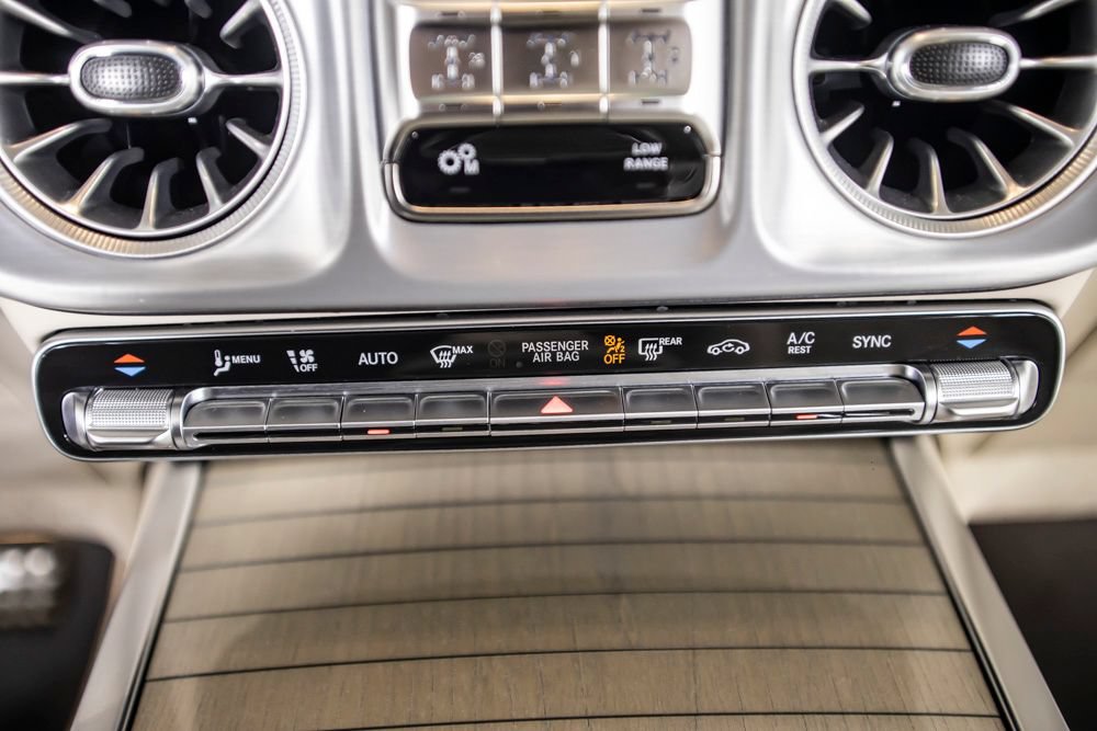 Used 2025 Mercedes-Benz G 63 AMG 4MATIC image 34