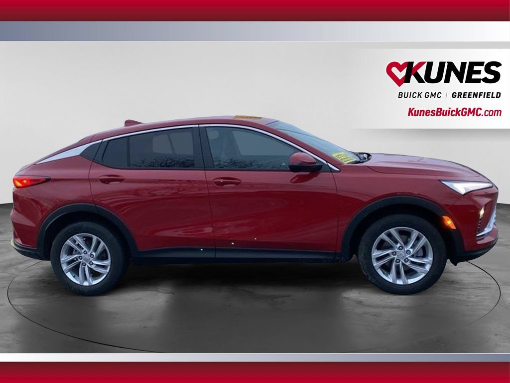 New 2026 Buick Envista Preferred w/ Convenience I Package FWD image 2