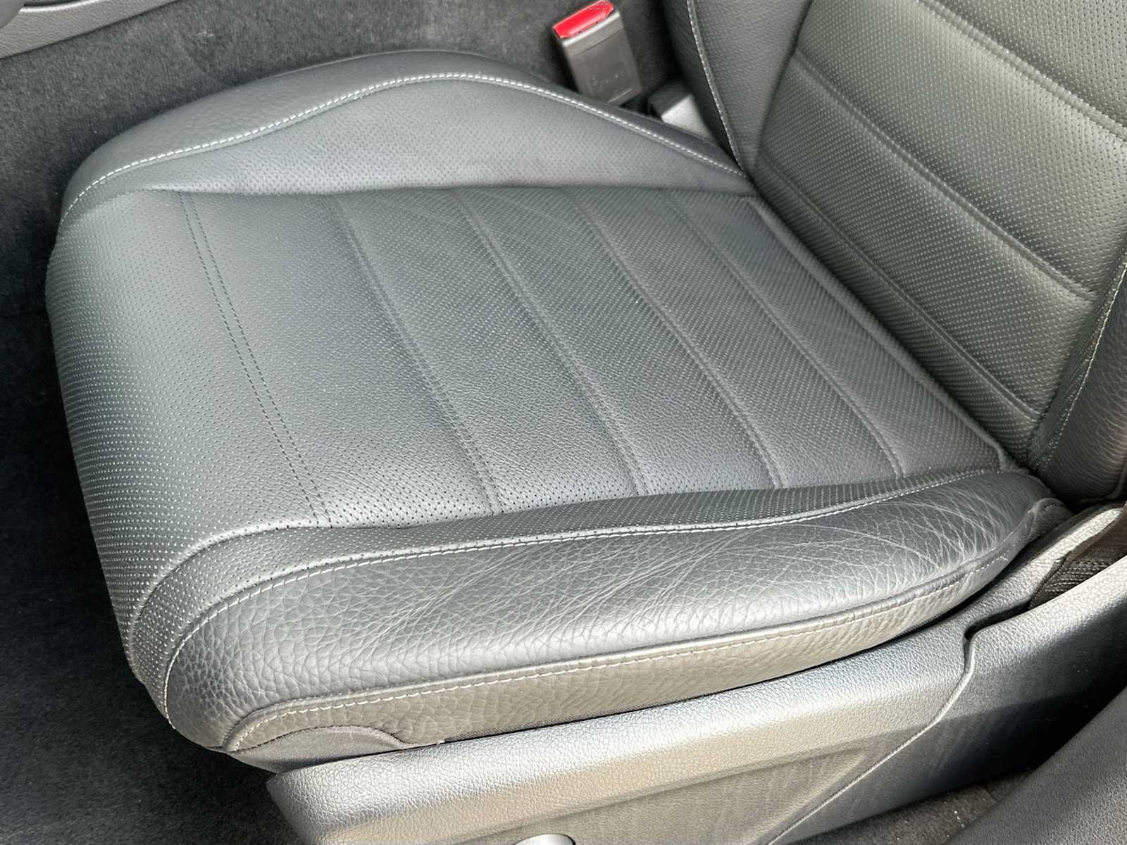 Certified 2025 Mercedes-Benz GLE 580 4MATIC image 20