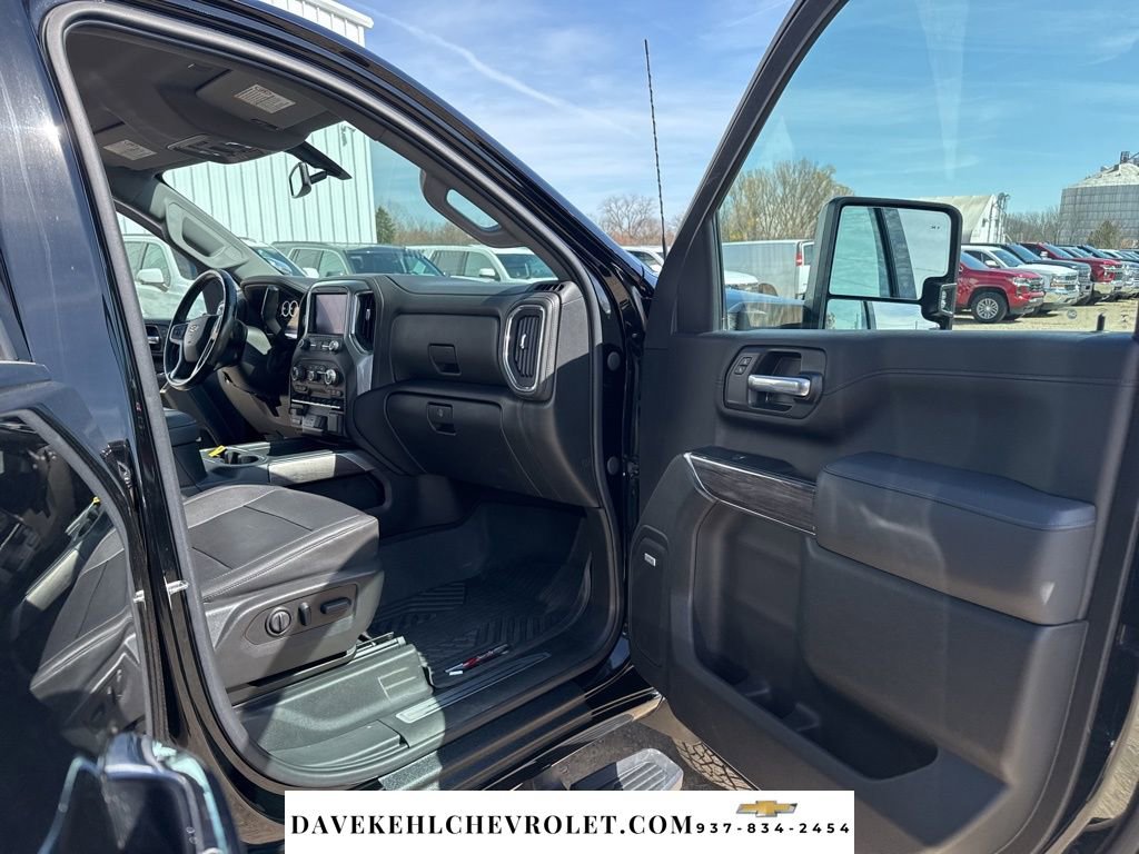 Used 2022 Chevrolet Silverado 2500 LTZ w/ LTZ Plus Package image 28