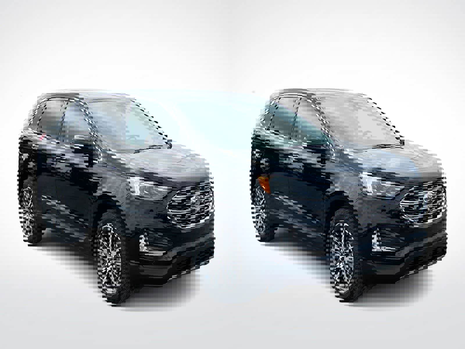 Used 2024 Ford Edge Titanium w/ Equipment Group 301A AWD/4WD image 2