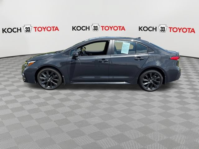 Certified 2025 Toyota Corolla SE FWD image 9