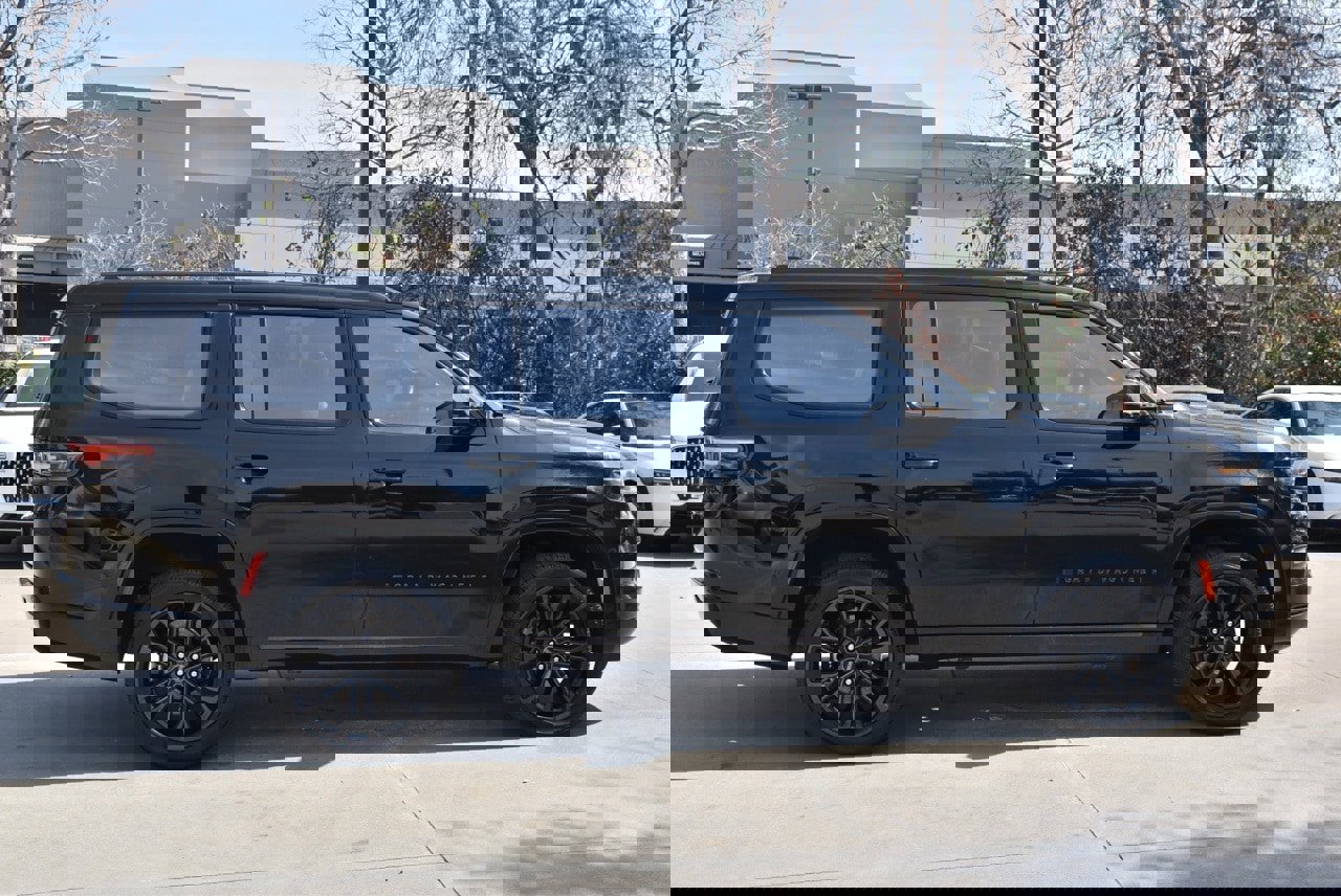 Used 2022 Jeep Grand Wagoneer Series II w/ Quick Order Packagew 28T image 6