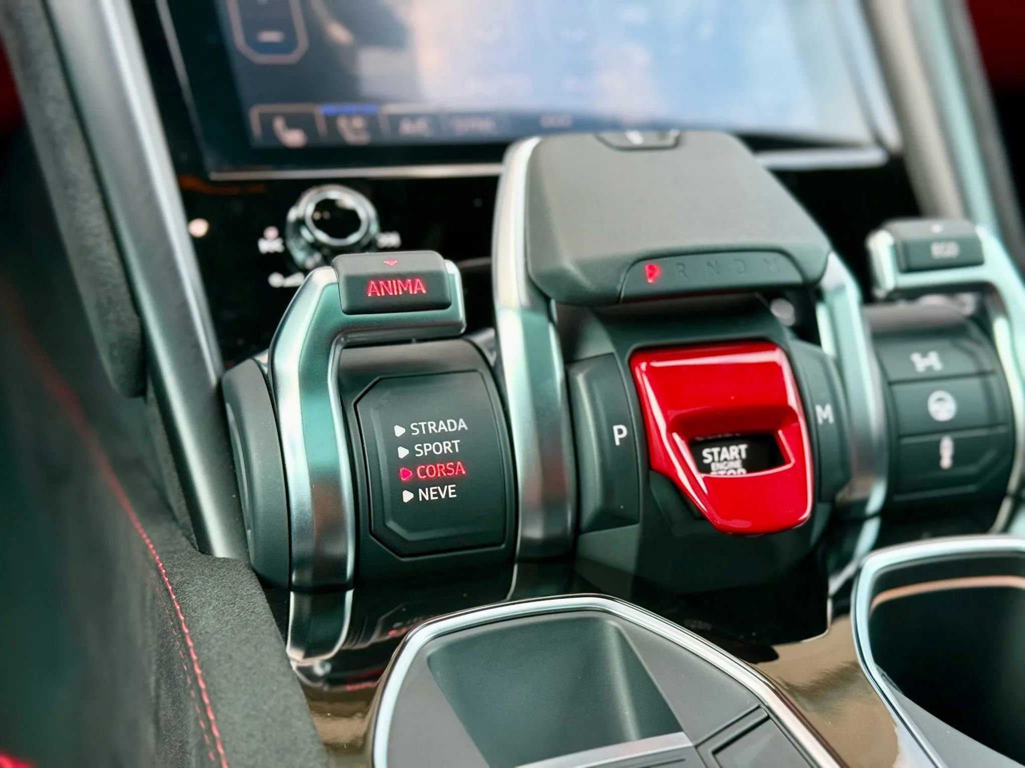 Used 2024 Lamborghini Urus S image 78