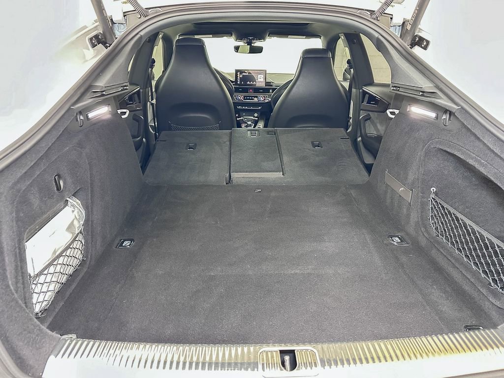 Used 2022 Audi S5 Premium image 18