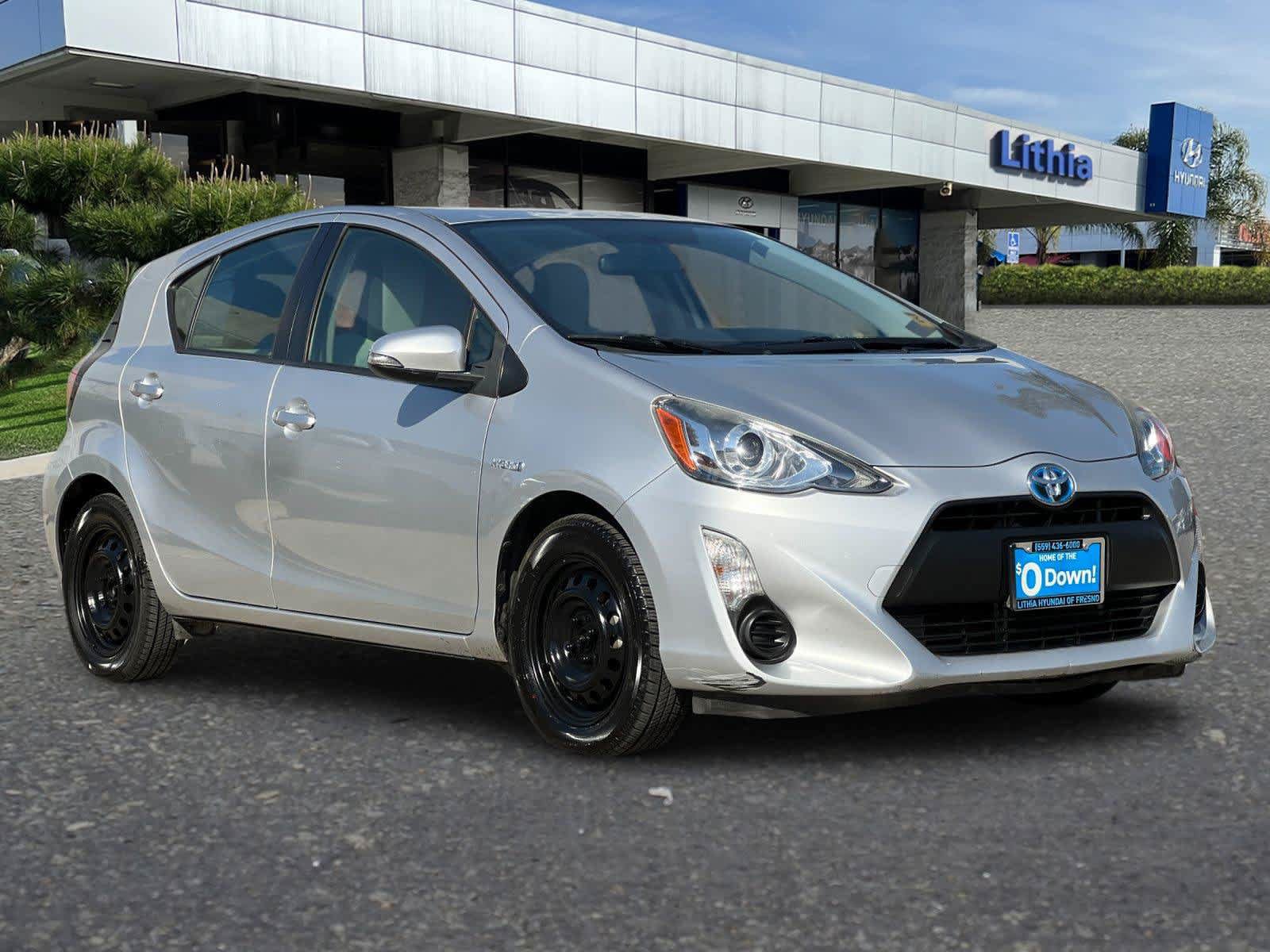 Used 2015 Toyota Prius C One FWD image 10