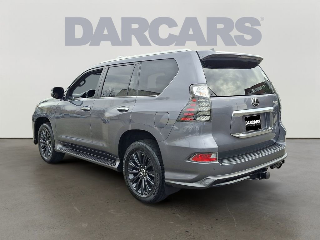 Used 2023 Lexus GX 460 Premium w/ Accessory Package image 4