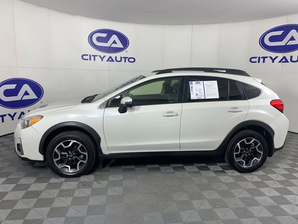 Used 2017 Subaru Crosstrek 2.0i Limited AWD/4WD image 6