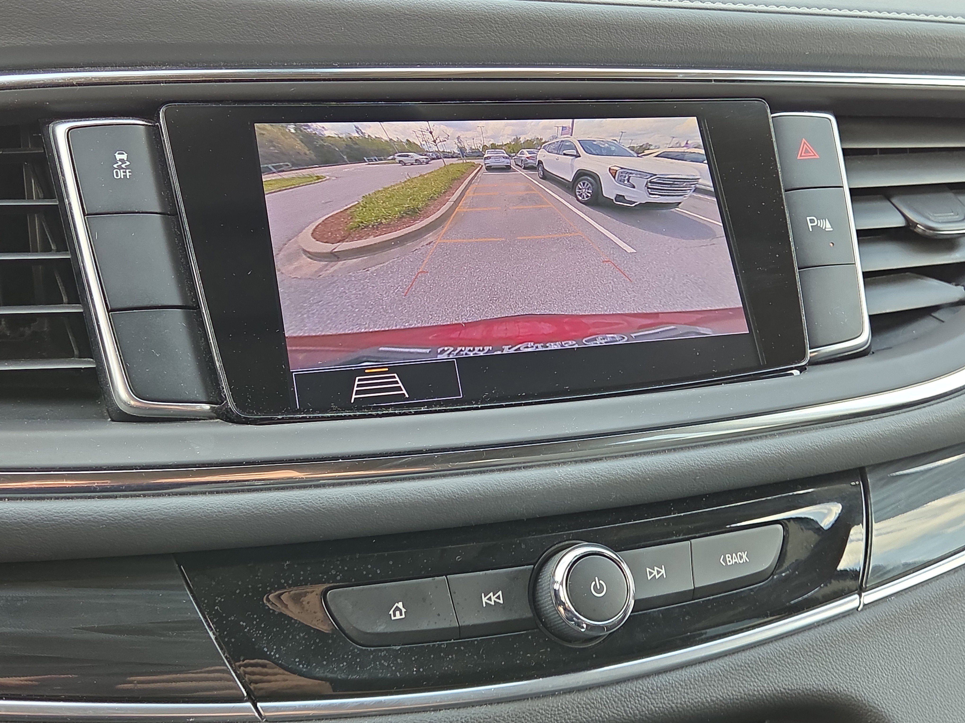 Used 2021 Buick Enclave Preferred image 25