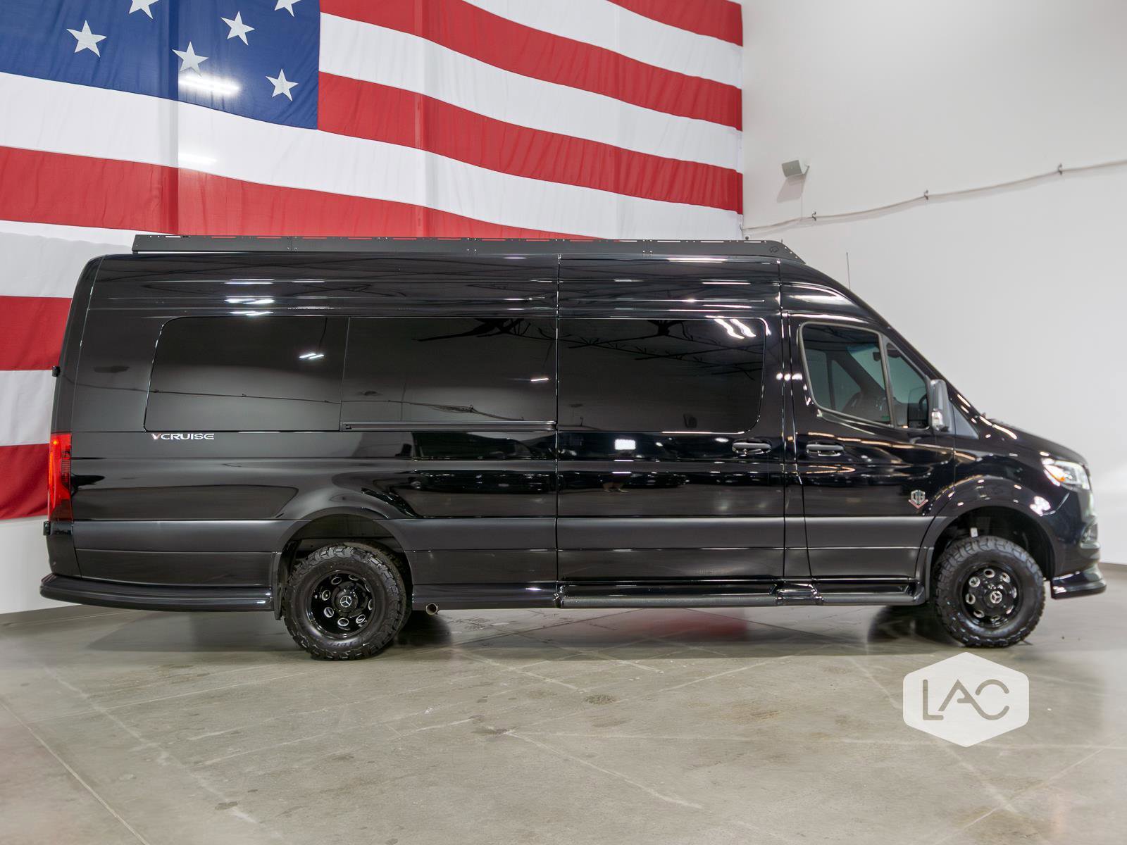 Used 2025 Mercedes-Benz Sprinter 3500 image 18