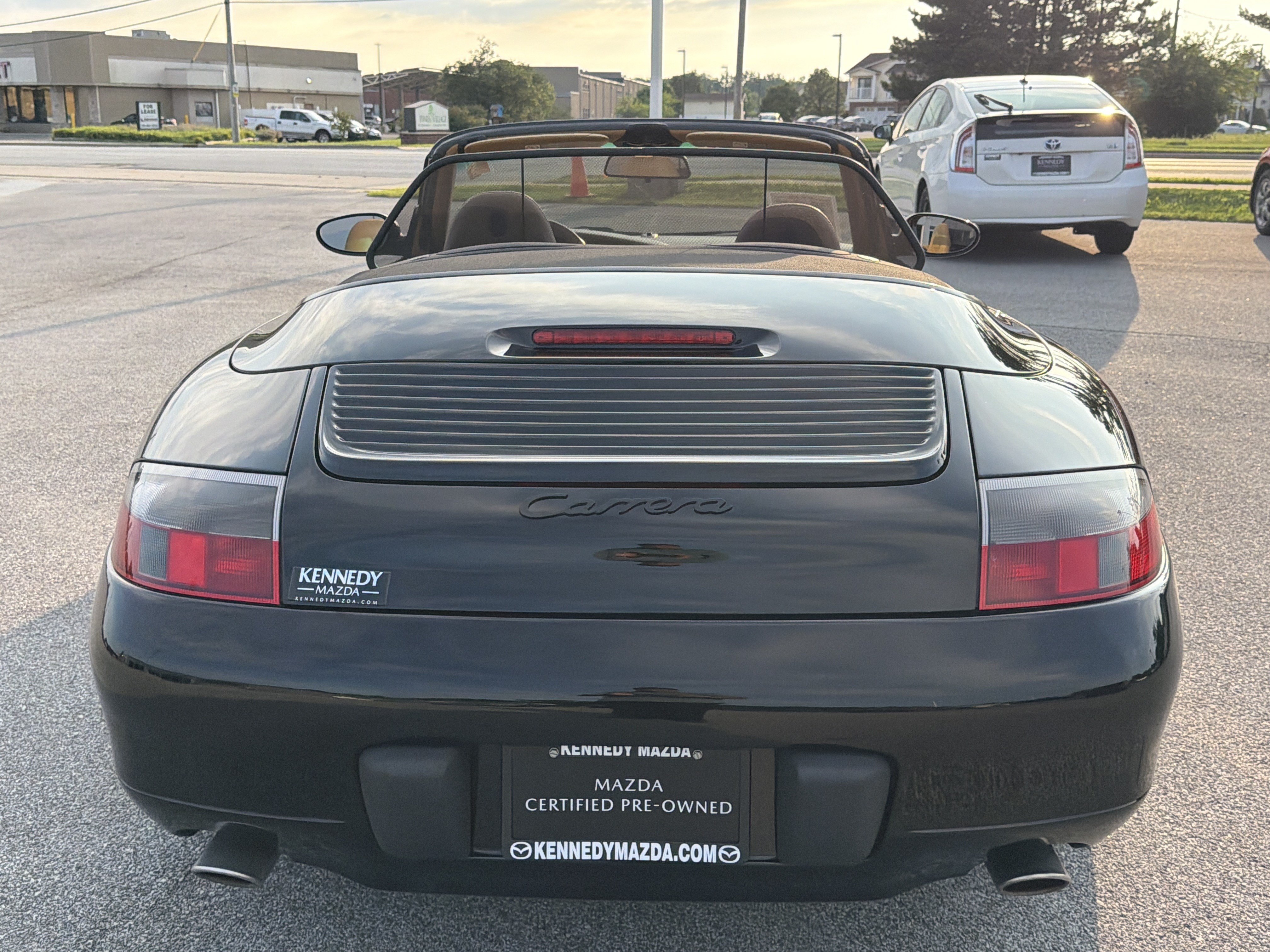 Used 2000 Porsche 911 Carrera RWD image 4