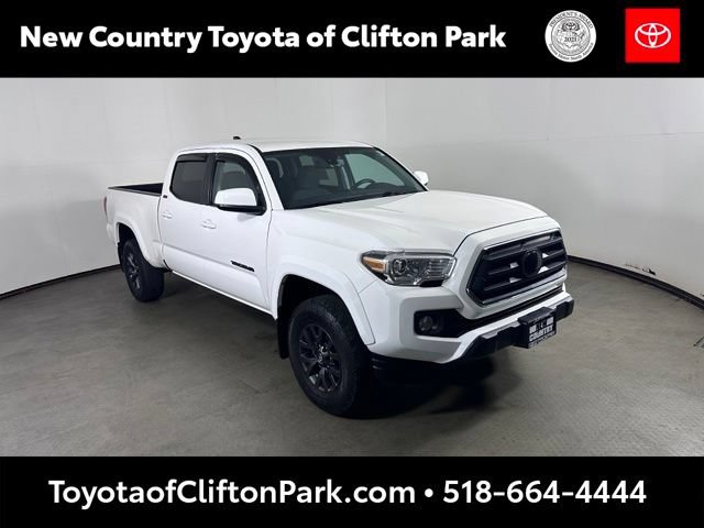 Used 2021 Toyota Tacoma SR5 AWD/4WD image 1