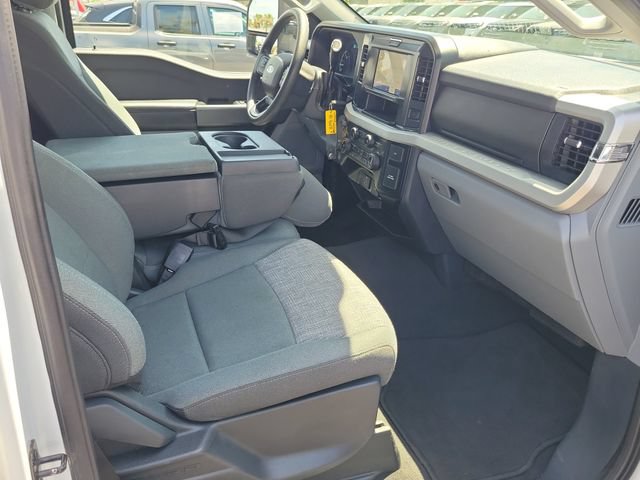 Certified 2025 Ford F250 XLT AWD/4WD image 17