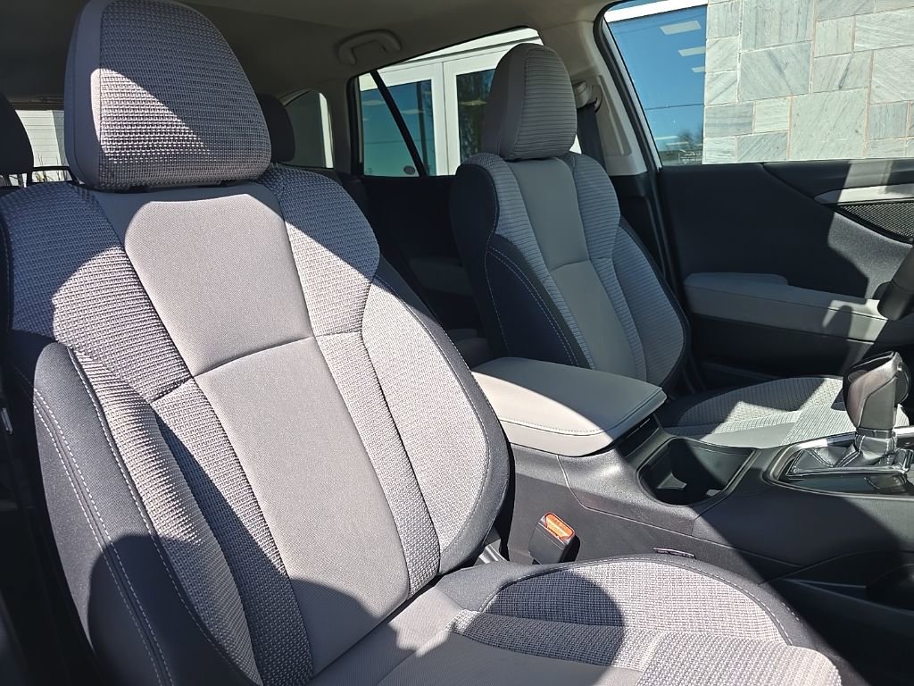 Used 2025 Subaru Outback Premium w/ Tech Package 1 image 33