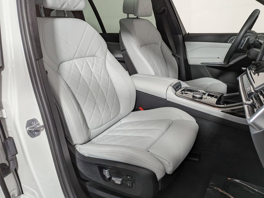 Certified 2023 BMW X7 xDrive40i image 36