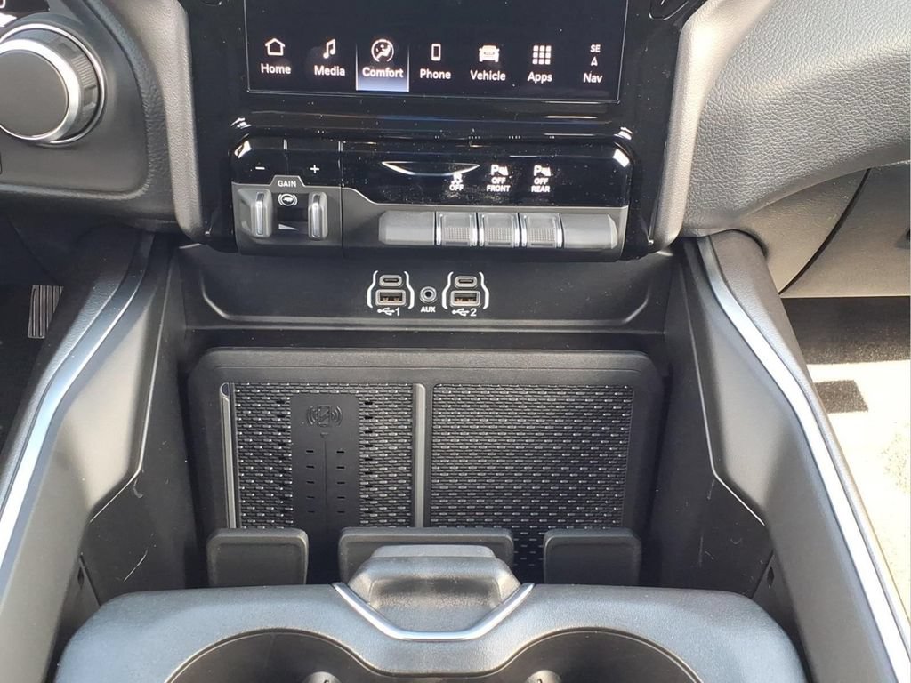 New 2026 RAM 1500 Lone Star AWD/4WD image 11