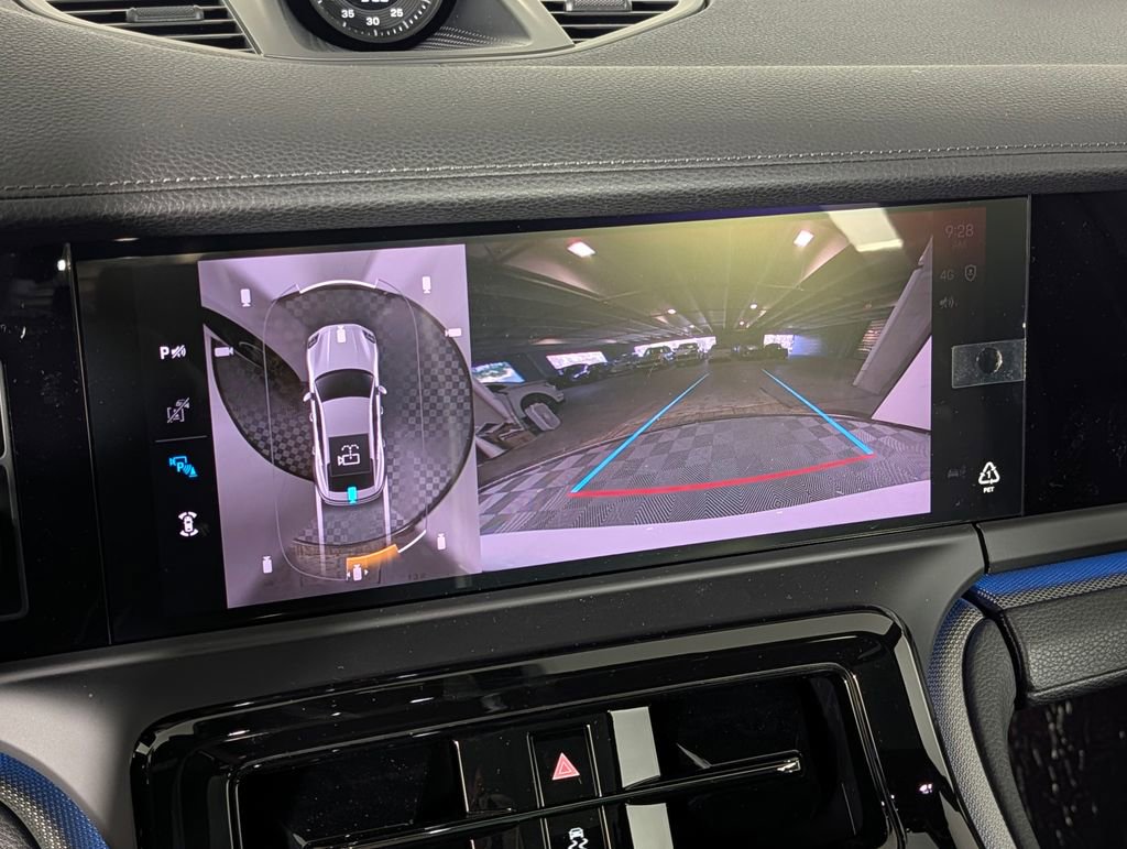 New 2026 Porsche Panamera RWD image 33