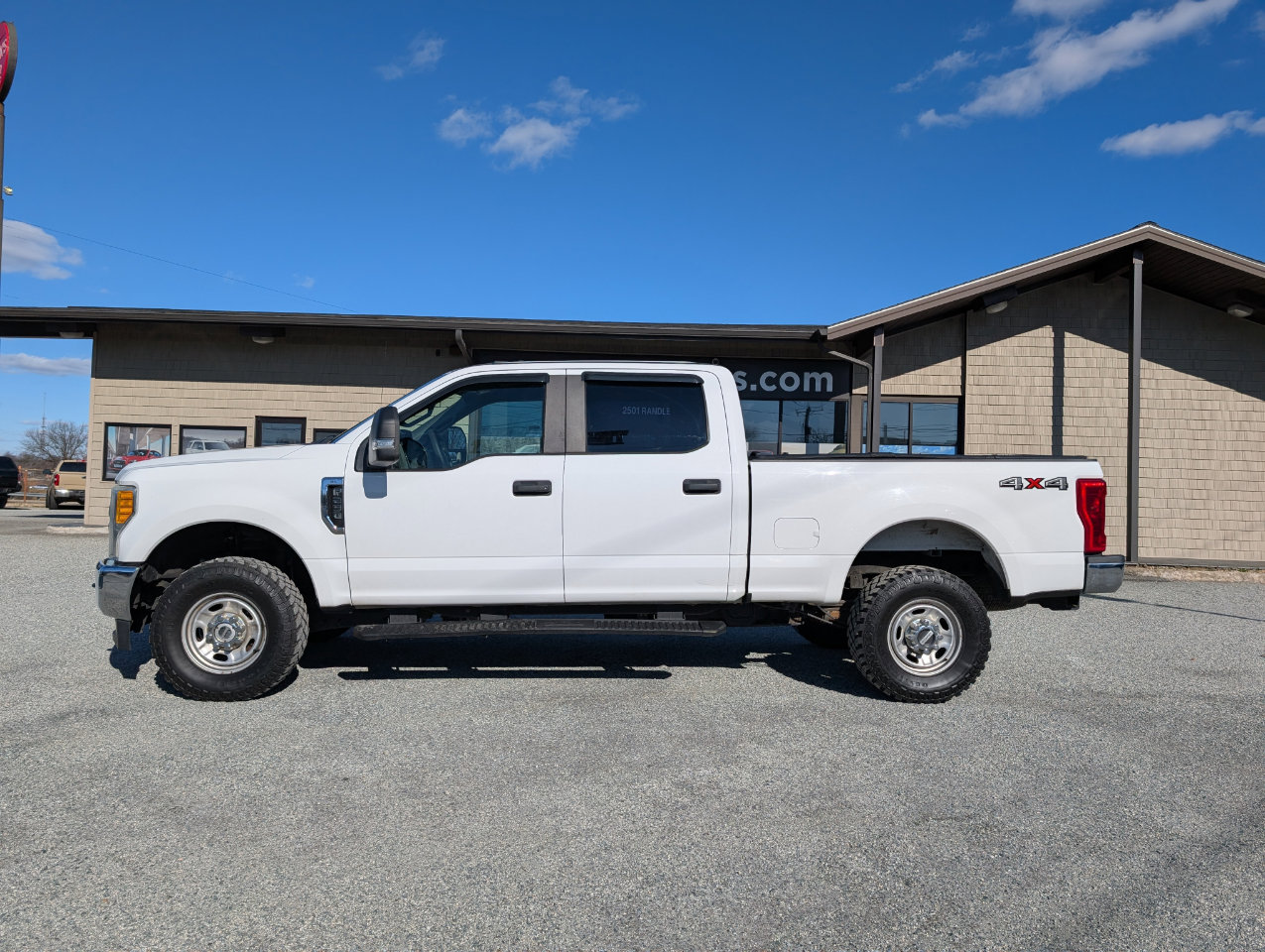Used 2017 Ford F250 XL w/ Power Equipment Group image 11