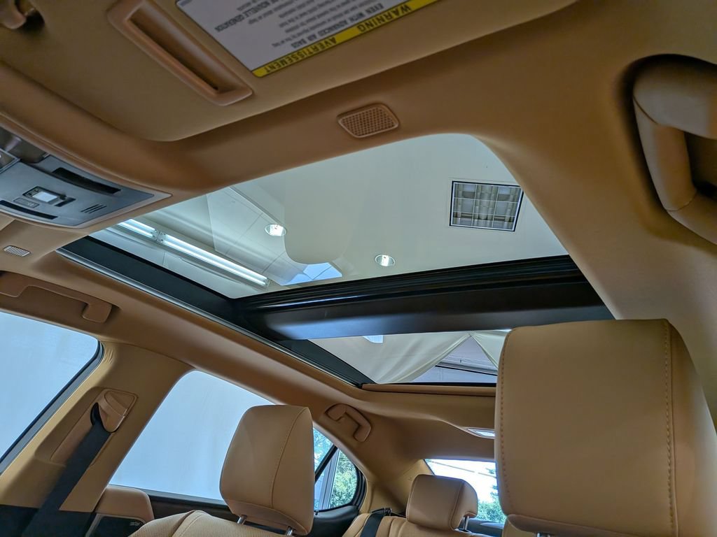 Certified 2025 Lexus ES 350 w/ Accessory Package (Z2) FWD image 17