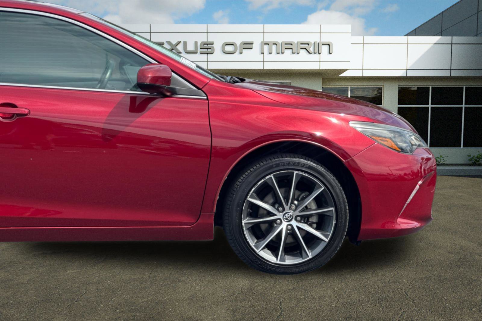 Used 2015 Toyota Camry XSE w/ Advanced Technology Package FWD image 34