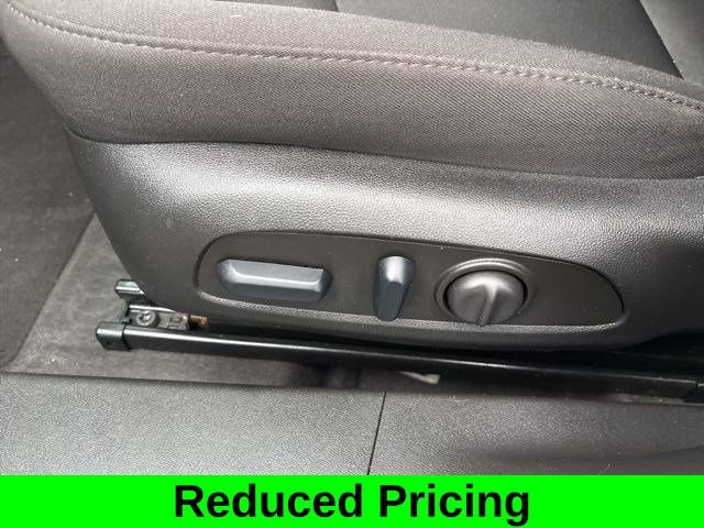 Used 2024 Chevrolet Malibu LS w/ Driver Confidence Package FWD image 12