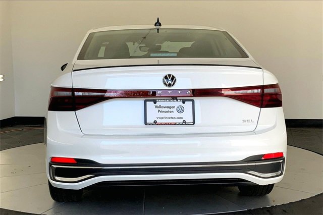 New 2026 Volkswagen Jetta SEL image 5