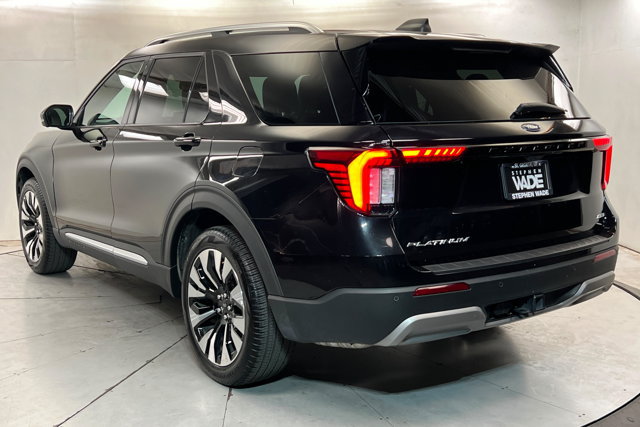 Used 2025 Ford Explorer Platinum w/ LUX Leather Package AWD/4WD image 3