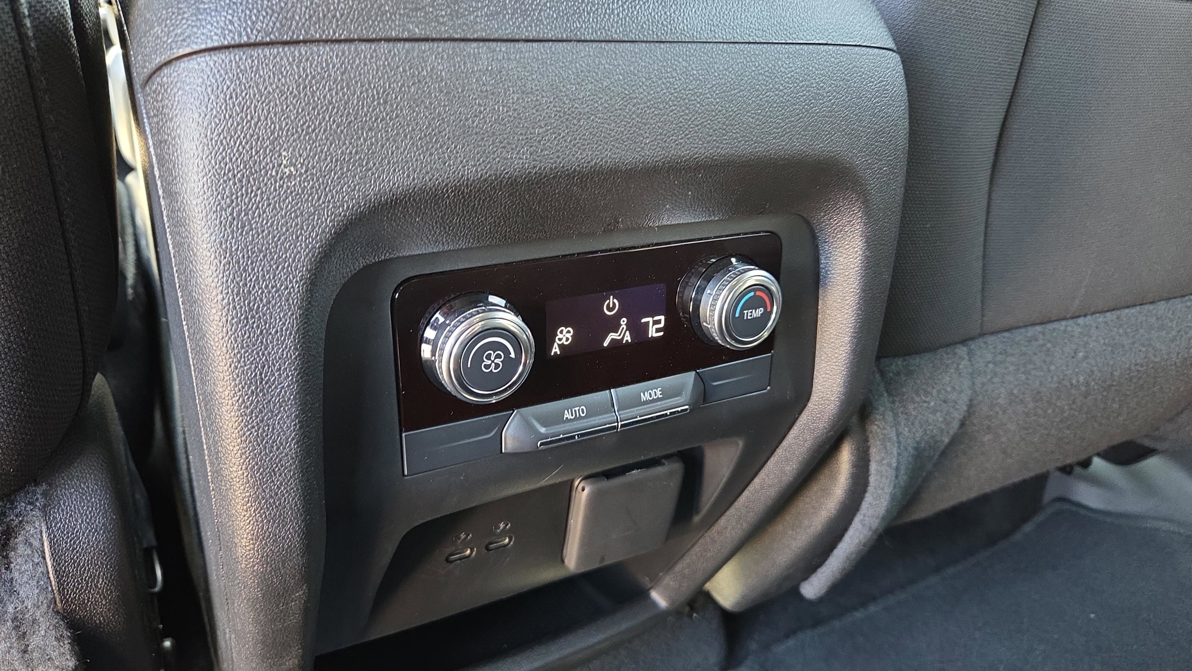 Used 2025 GMC Acadia Elevation image 14