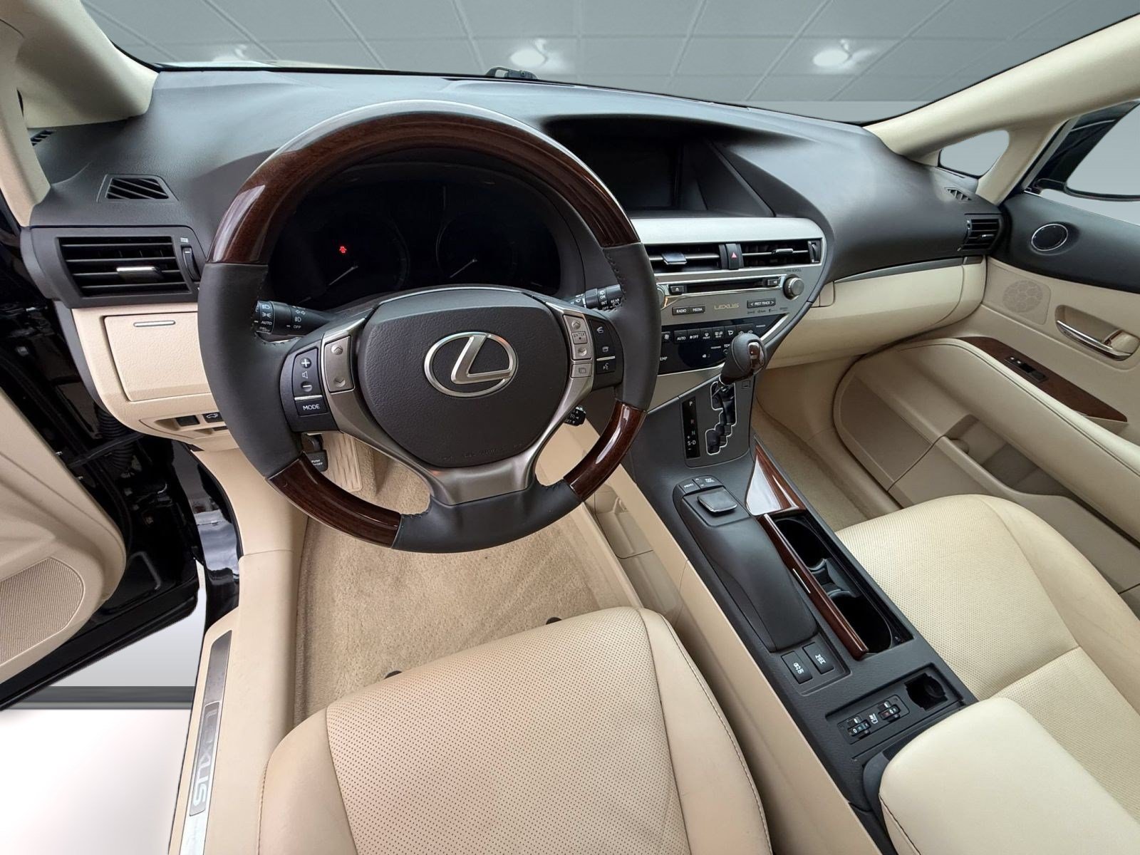 Used 2014 Lexus RX 350 AWD w/ Navigation Package image 4