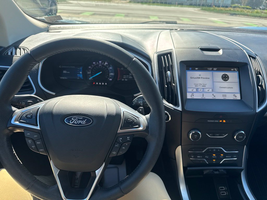 Certified 2019 Ford Edge SEL w/ Equipment Group 201A AWD/4WD image 3