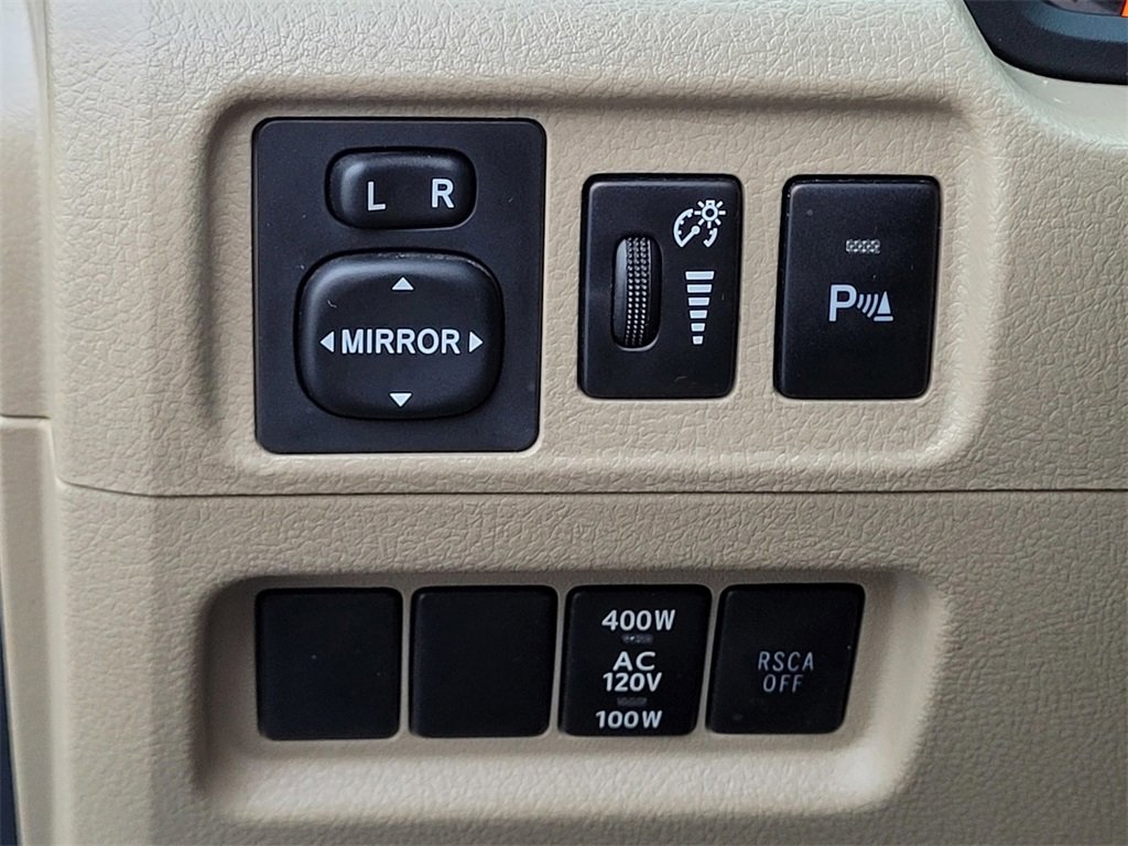Used 2010 Toyota 4Runner SR5 image 11