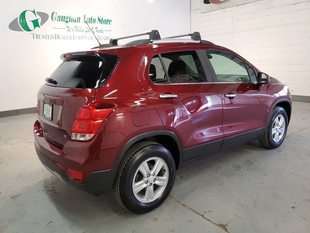 Used 2017 Chevrolet Trax LT w/ LT Convenience Package image 6
